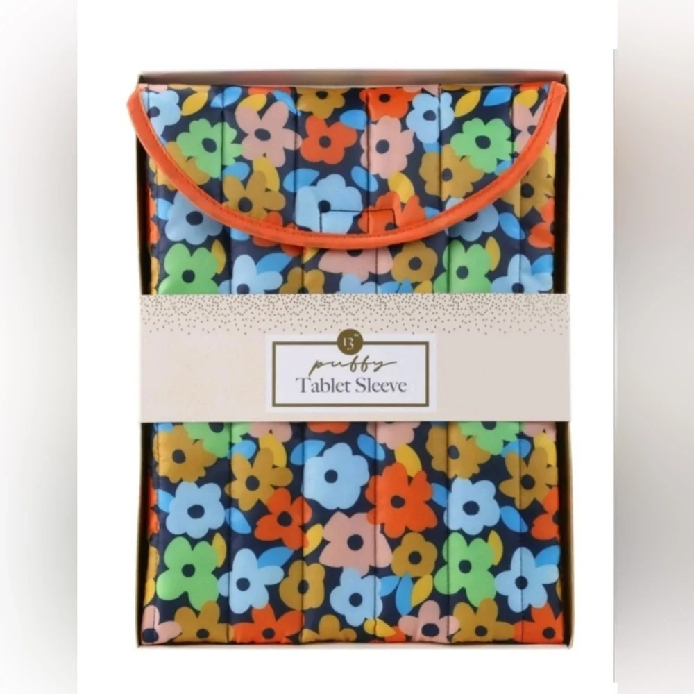 Vivitar Brand new- Puffy tablet sleeve